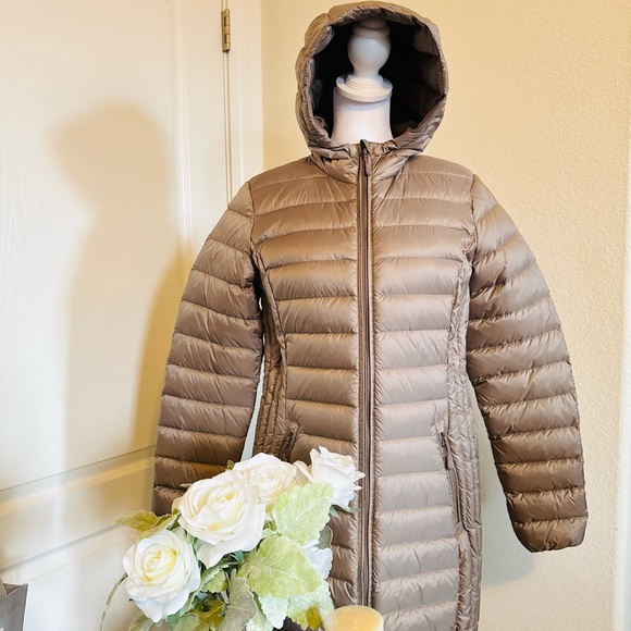 NEW AVENTURE Women's Tan Puffer Jacket - Picture 4 of 11